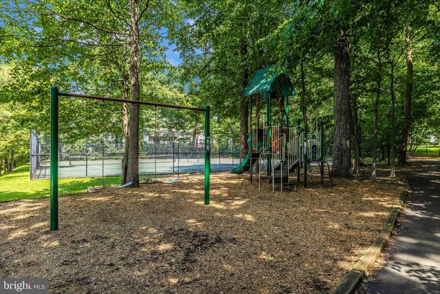 20532 NEERWINDER ST, Germantown, MD 20874