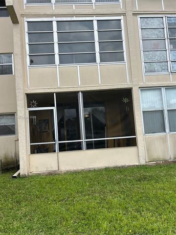 2800 W Sunrise Lakes Drive 104, Sunrise, FL 33322