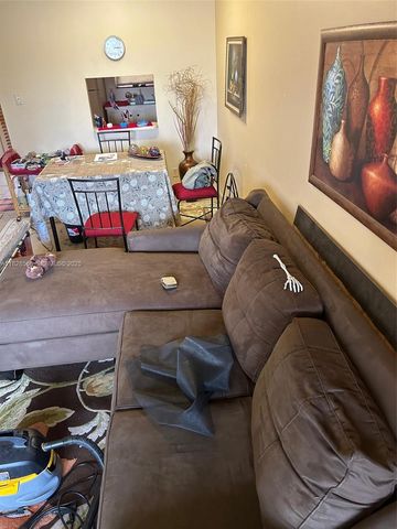 2800 W Sunrise Lakes Drive 104, Sunrise, FL 33322