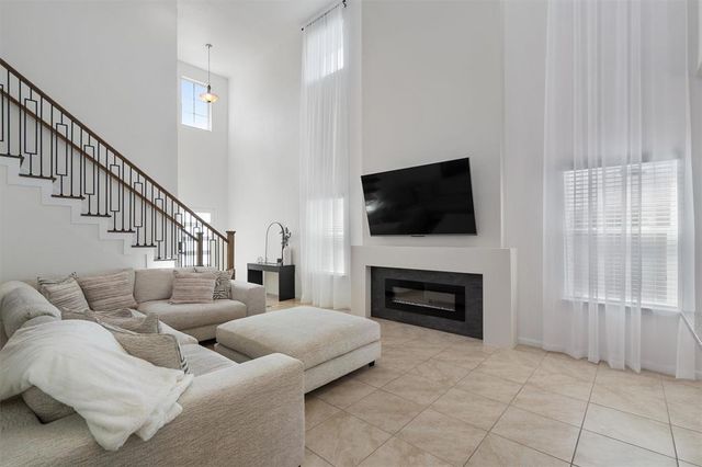 10308 Hatton LN, Austin, TX 78754