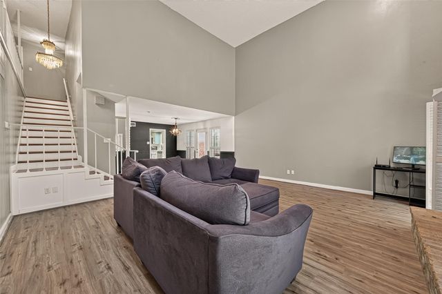 2718 Kissing Camel Court, Missouri City, TX 77459