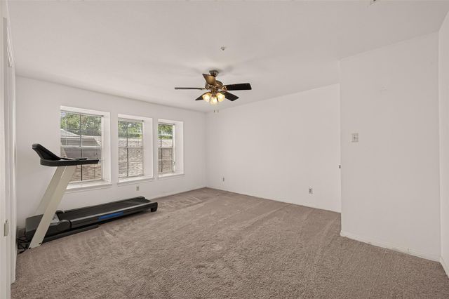 2718 Kissing Camel Court, Missouri City, TX 77459