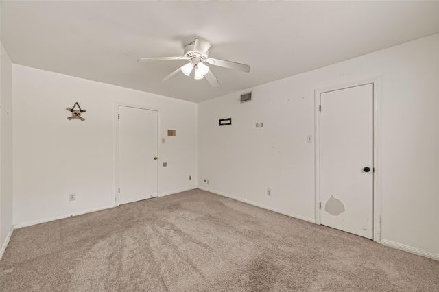 2718 Kissing Camel Court, Missouri City, TX 77459