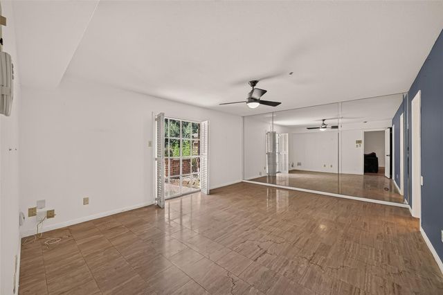 2718 Kissing Camel Court, Missouri City, TX 77459