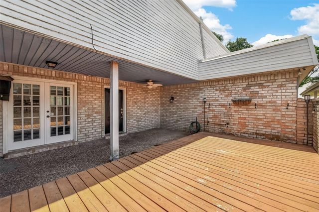 2718 Kissing Camel Court, Missouri City, TX 77459