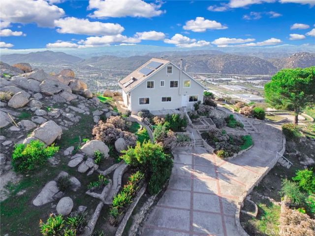 6750 Rainbow Heights Road, Fallbrook, CA 92028
