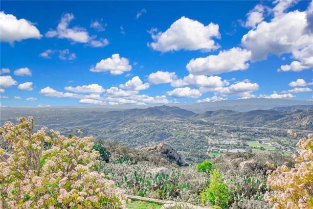 6750 Rainbow Heights Road, Fallbrook, CA 92028