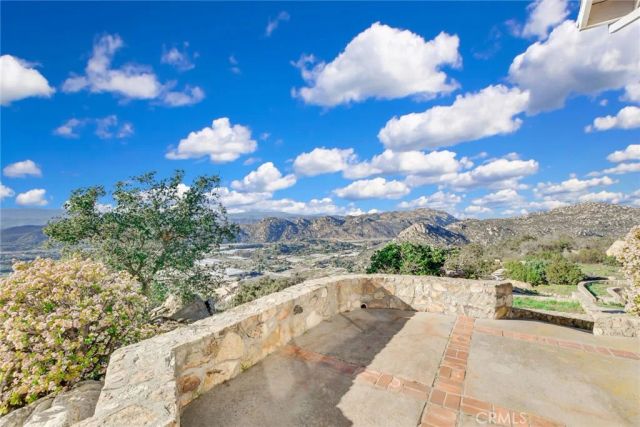 6750 Rainbow Heights Road, Fallbrook, CA 92028