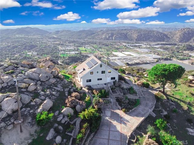 6750 Rainbow Heights Road, Fallbrook, CA 92028