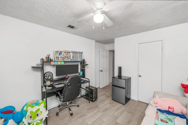 205 Pine Street, Fort Walton Beach, FL 32548