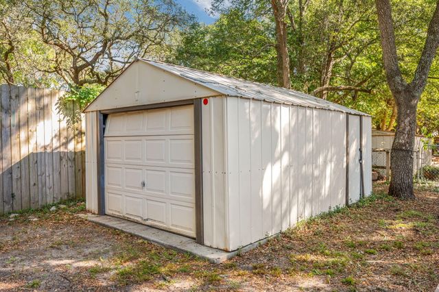 205 Pine Street, Fort Walton Beach, FL 32548