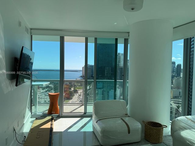 888 Biscayne Blvd 3101, Miami, FL 33132