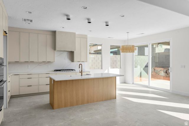 4855 W 1930 S, Hurricane, UT 84737