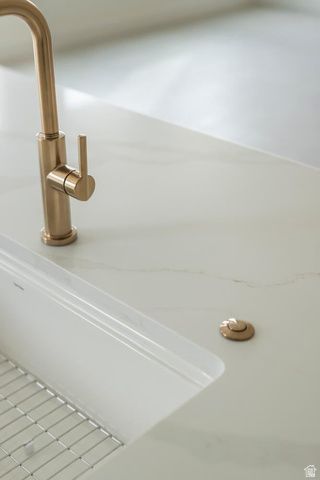 4855 W 1930 S, Hurricane, UT 84737