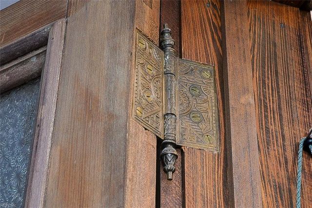 302 Artillery RD, Yorktown, VA 23692