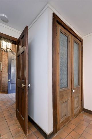 302 Artillery RD, Yorktown, VA 23692