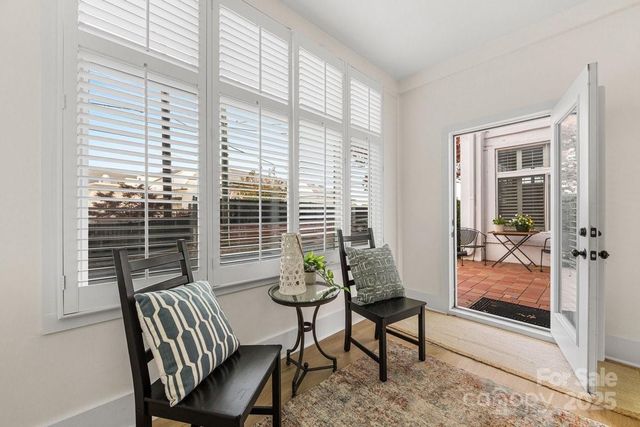 2501 Roswell Avenue 105, Charlotte, NC 28209