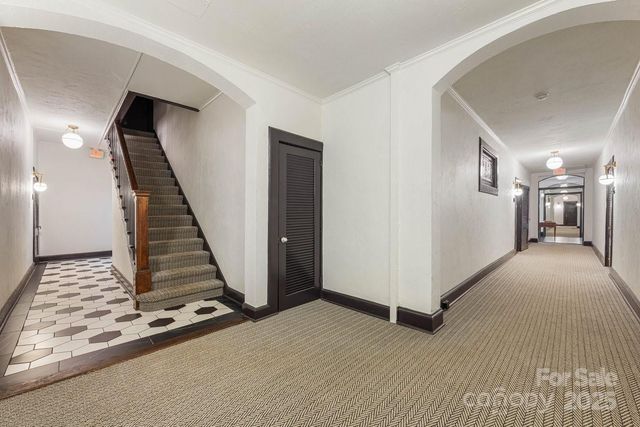 2501 Roswell Avenue 105, Charlotte, NC 28209