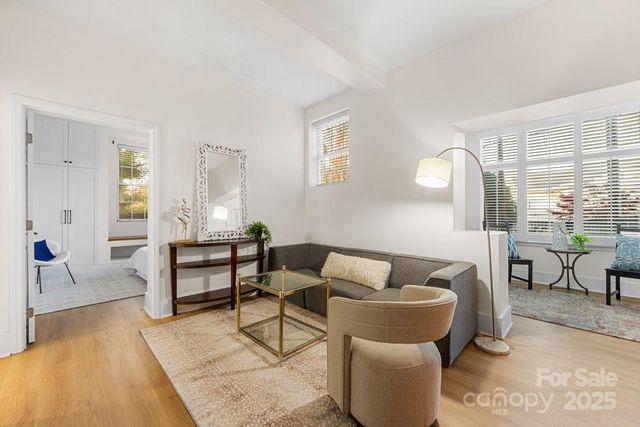 2501 Roswell Avenue 105, Charlotte, NC 28209