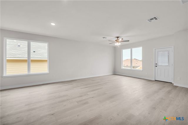 414 University Avenue, Troy, TX 76579