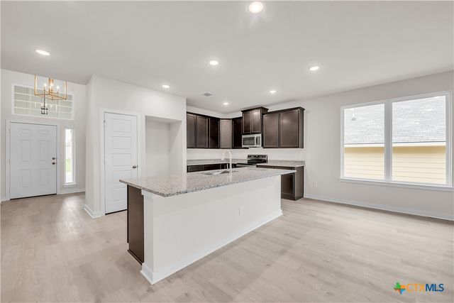 414 University Avenue, Troy, TX 76579