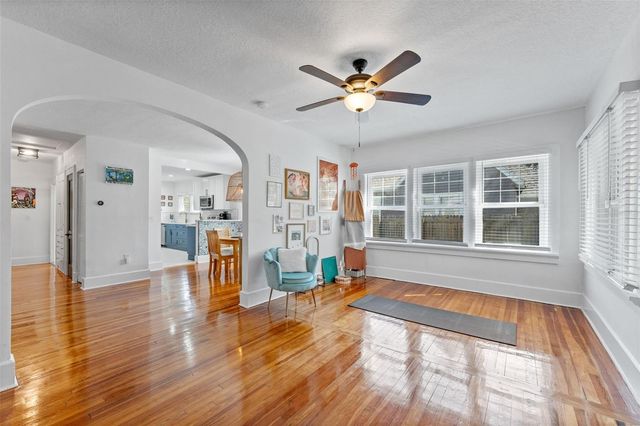 4221 1ST AVENUE N, St Petersburg, FL 33713