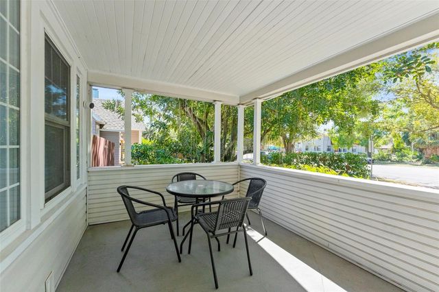 4221 1ST AVENUE N, St Petersburg, FL 33713