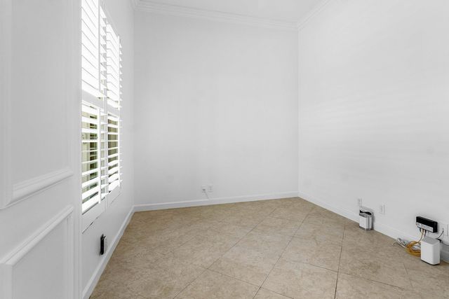 116 Coral Cay Drive, Palm Beach Gardens, FL 33418