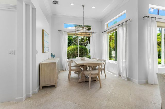 116 Coral Cay Drive, Palm Beach Gardens, FL 33418