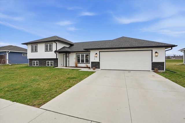 676 Porter Road, Evansville, WI 53536