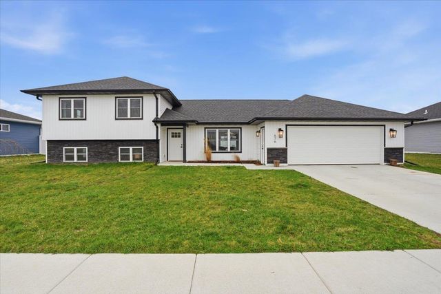 676 Porter Road, Evansville, WI 53536