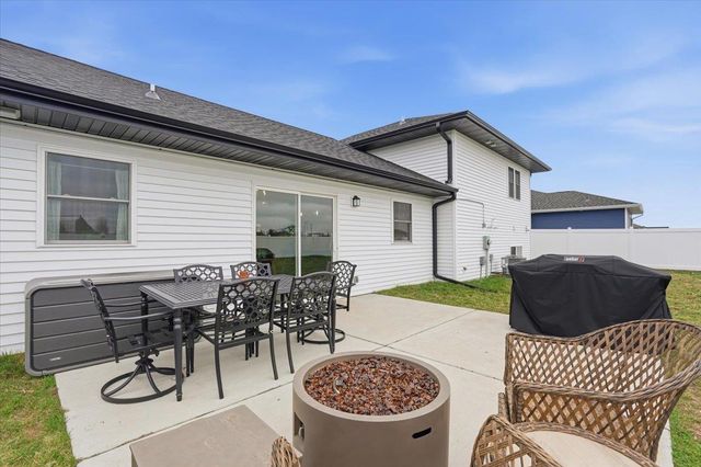 676 Porter Road, Evansville, WI 53536