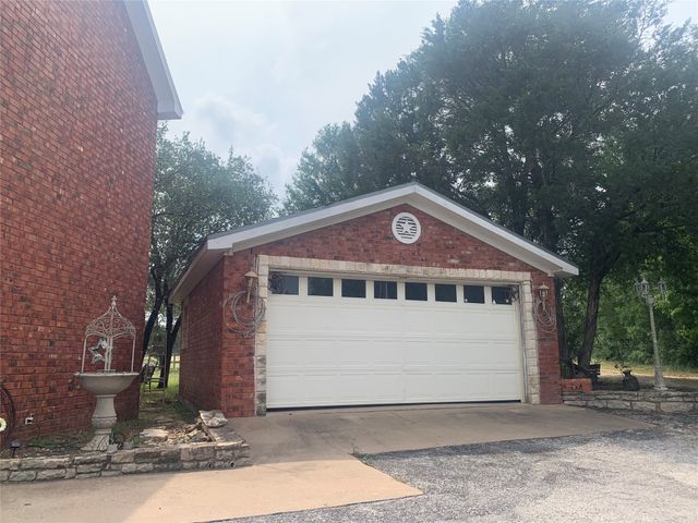 1980 Compass, Bluff Dale, TX 76433