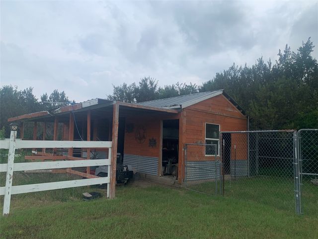 1980 Compass, Bluff Dale, TX 76433