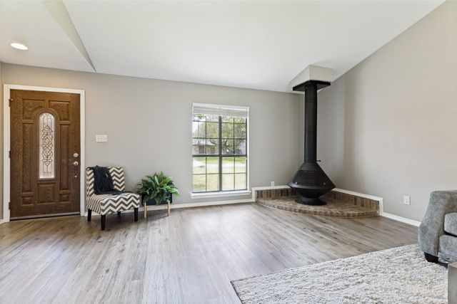 3206 Wintersmith Drive, Arlington, TX 76014