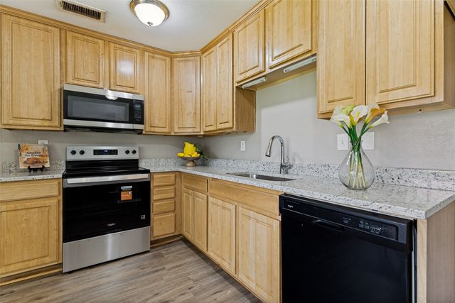 3206 Wintersmith Drive, Arlington, TX 76014