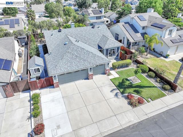 2294 El Monte Dr, Oakley, CA 94561
