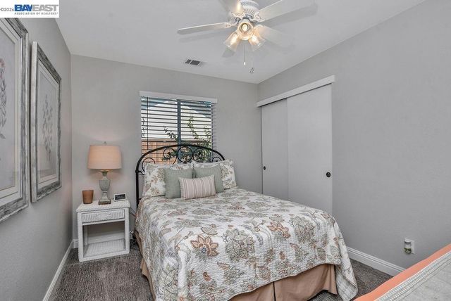 2294 El Monte Dr, Oakley, CA 94561