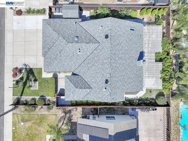 2294 El Monte Dr, Oakley, CA 94561