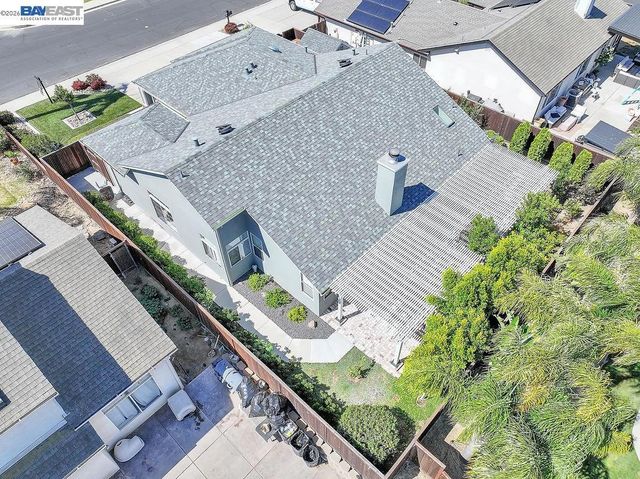 2294 El Monte Dr, Oakley, CA 94561