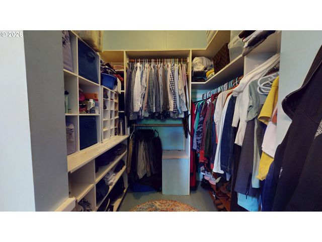 411 PERRY St, Springfield, OR 97477
