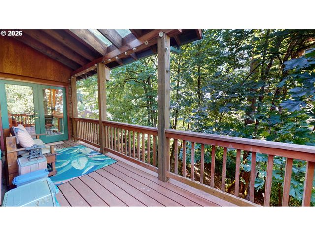 411 PERRY St, Springfield, OR 97477