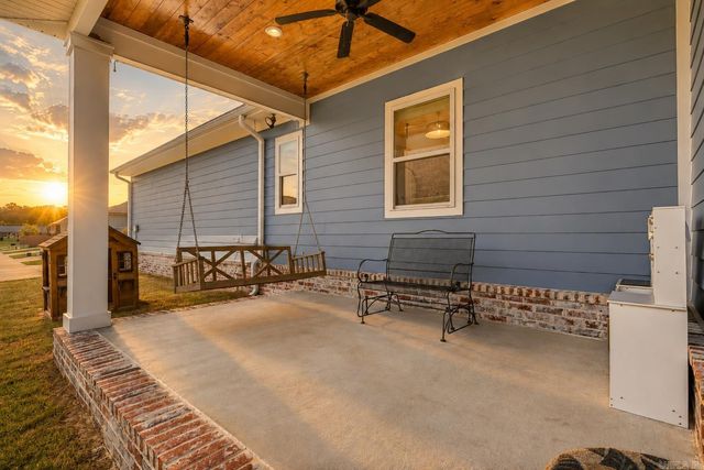 5 W Citron, Bryant, AR 72022