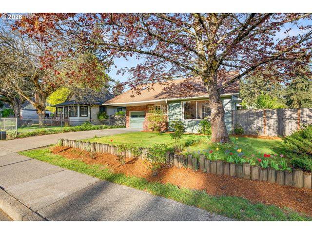 2308 Se 139TH Ave, Portland, OR 97233
