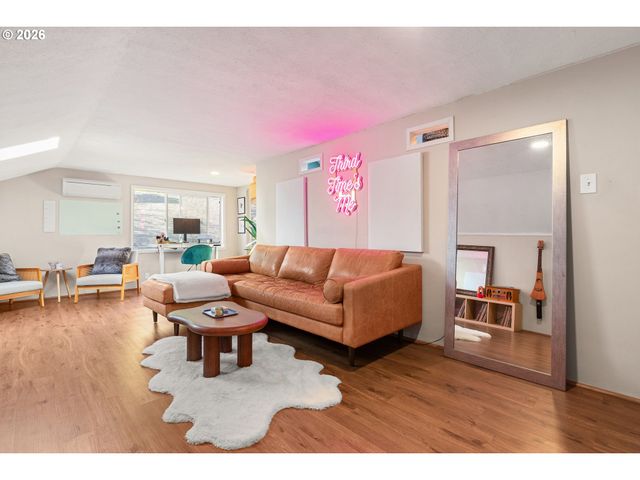 2308 Se 139TH Ave, Portland, OR 97233