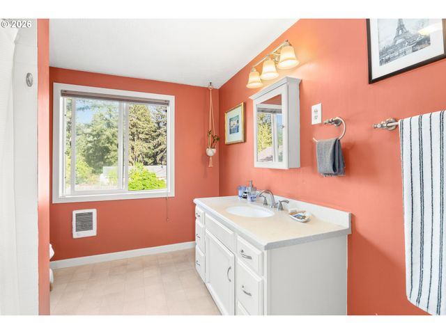 2308 Se 139TH Ave, Portland, OR 97233