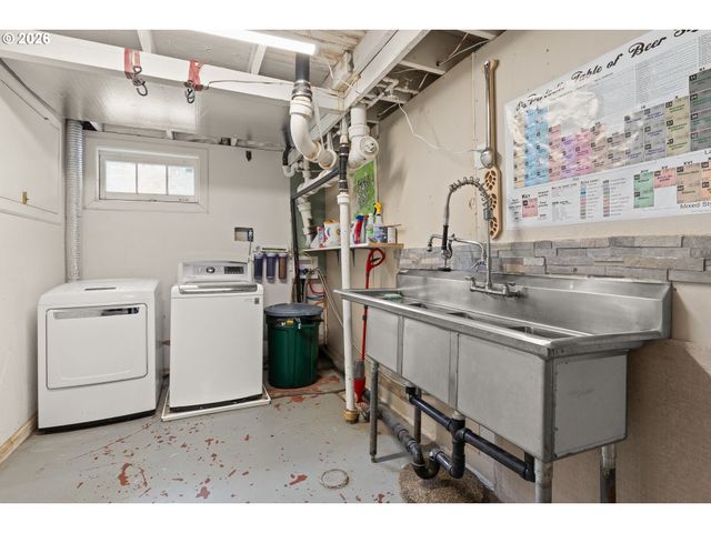 2308 Se 139TH Ave, Portland, OR 97233