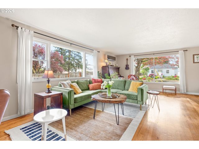 2308 Se 139TH Ave, Portland, OR 97233