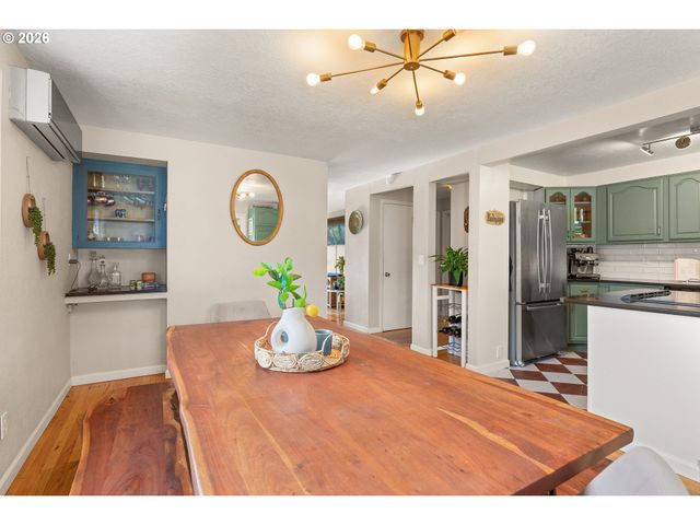 2308 Se 139TH Ave, Portland, OR 97233