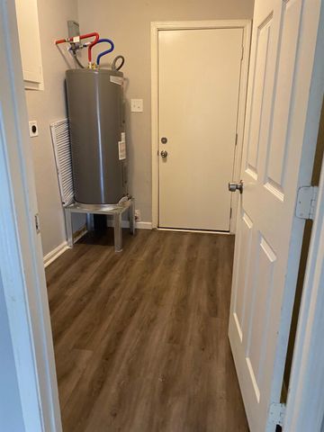 2363 Virginia Court, Montgomery, TX 77316